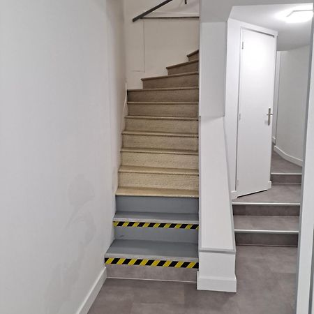 Logement T2 Neuf - Centre-Ville بارتيناي المظهر الخارجي الصورة