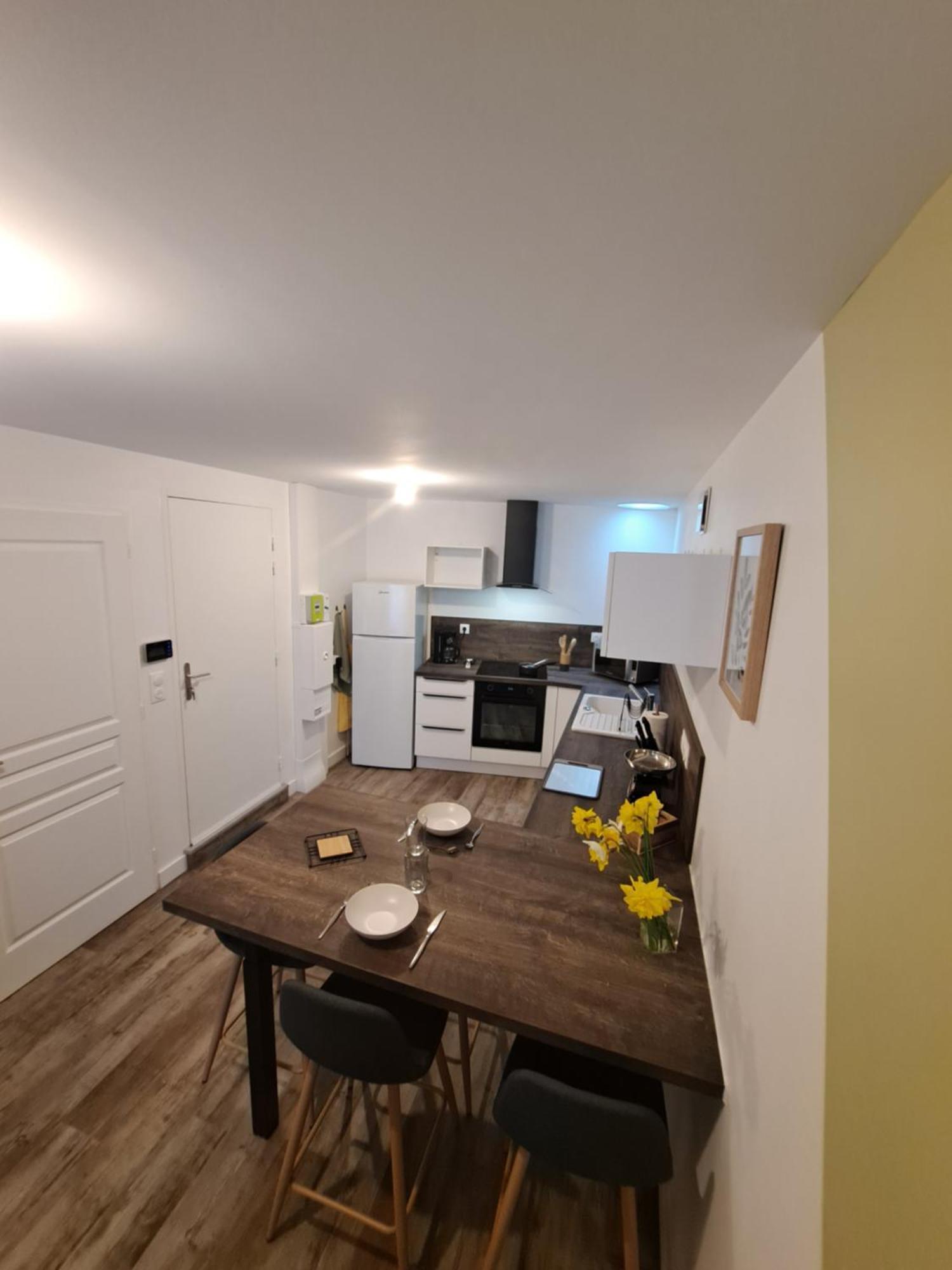 Logement T2 Neuf - Centre-Ville بارتيناي المظهر الخارجي الصورة