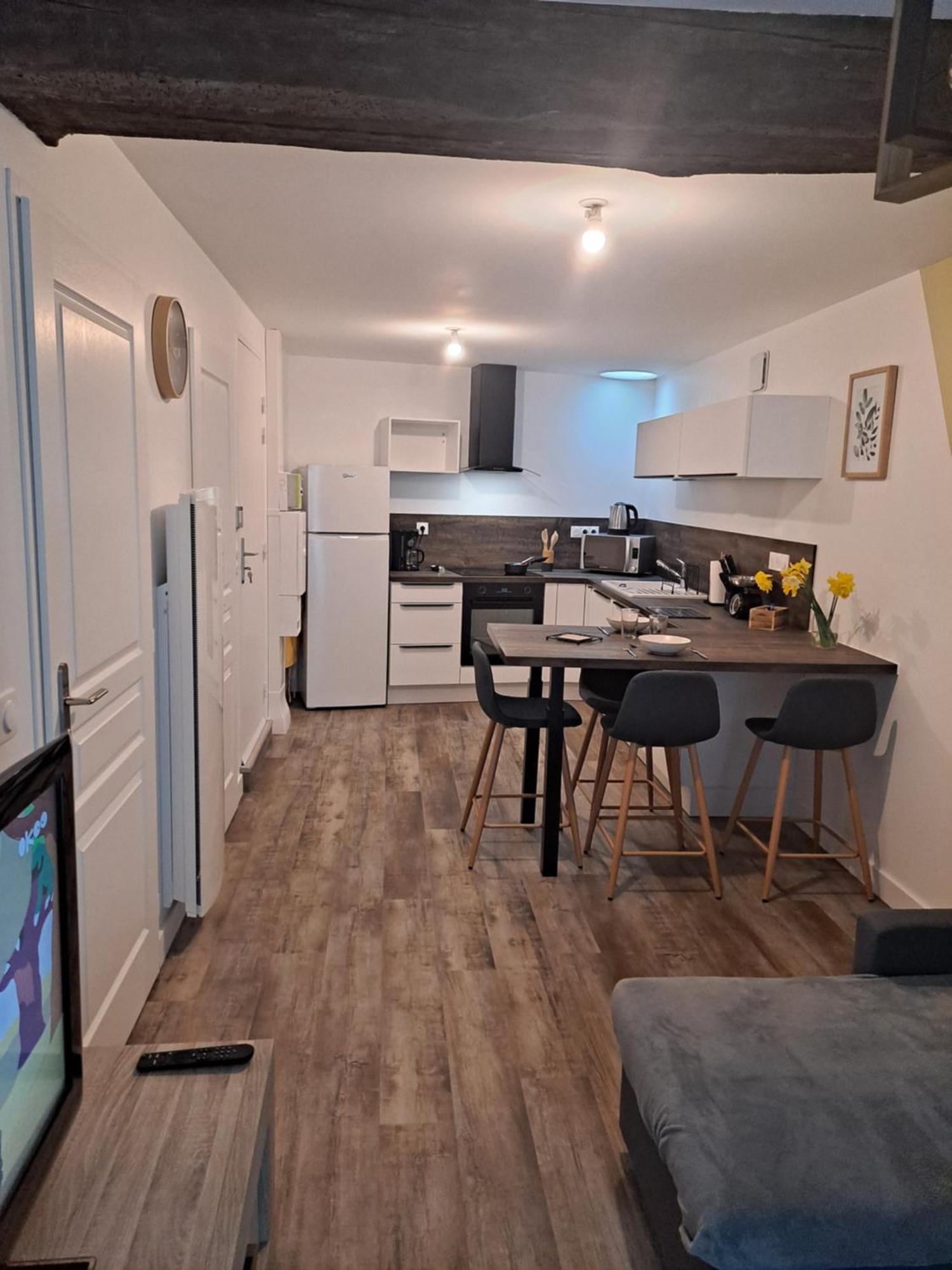 Logement T2 Neuf - Centre-Ville بارتيناي المظهر الخارجي الصورة